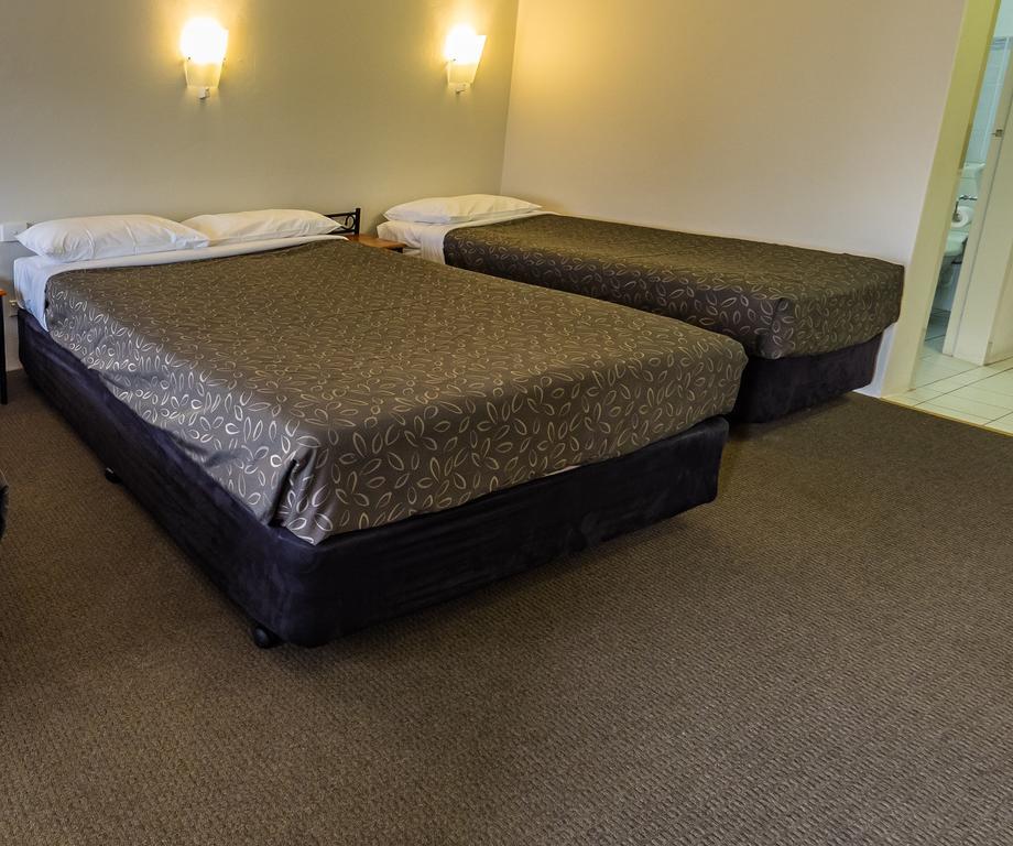 Casino Motor Inn Екстериор снимка