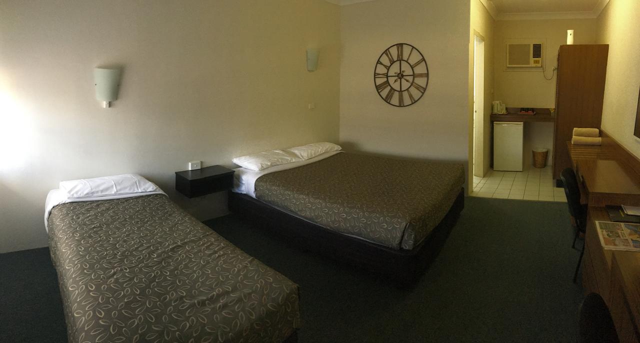 Casino Motor Inn Екстериор снимка